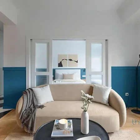 Nest: Cozy Luxury, Whirlpool Tub & Fireplace Appartamento